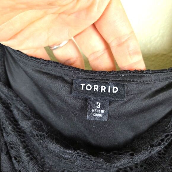 Women's Torrid Elegant Black Lace Long Sleeve Women's Top Sizd 3X/3XL - Picture 6 of 9